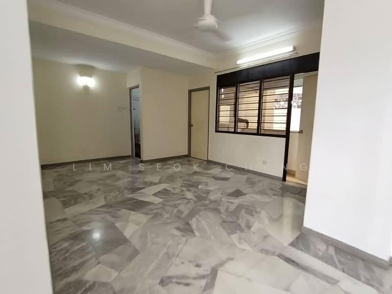 Apartment for Rent at Lavinia Apartments - Lim Seok Cheng - Living Room - PropertyGuru.com.my