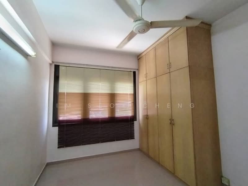 Apartment for Rent at Lavinia Apartments - Lim Seok Cheng - Bedroom - PropertyGuru.com.my