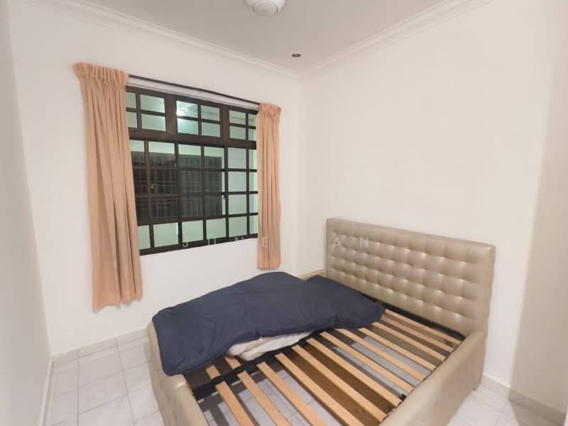 Rumah Teres 1.5 Tingkat untuk Dijual di Taman Pelangi Indah (Ulu Tiram) - June Tan - PropertyGuru.com.my