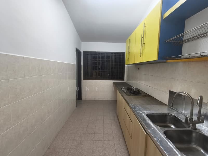 Rumah Teres 1.5 Tingkat untuk Dijual di Taman Pelangi Indah (Ulu Tiram) - June Tan - PropertyGuru.com.my
