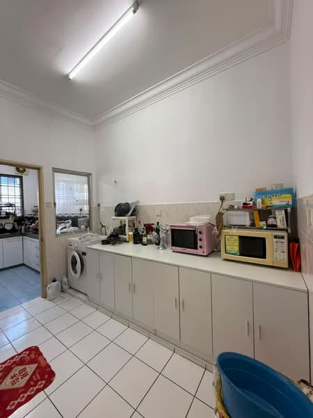 Rumah Teres 2-Tingkat untuk Dijual di Taman Setia Indah (Tebrau) - Alviss Tay - Kitchen - PropertyGuru.com.my