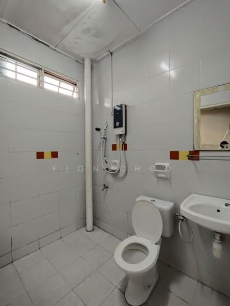 Rumah Teres 2 Tingkat untuk Disewa di Taman Desa Tebrau (Tebrau) - Fion Choo - PropertyGuru.com.my