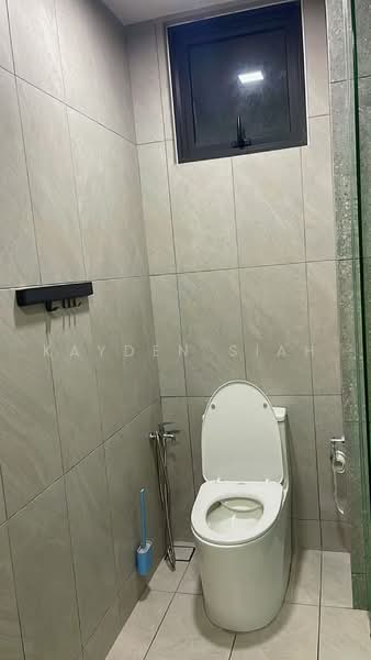 Servis Apartment untuk Disewa di Emerald 9 - Kayden Siah - Bathroom - PropertyGuru.com.my