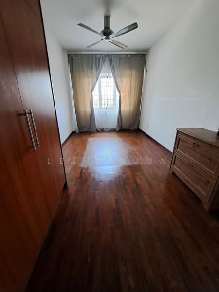 Apartment for Sale at Anjung Hijau (Greenfields) - Lee Pinjun - PropertyGuru.com.my