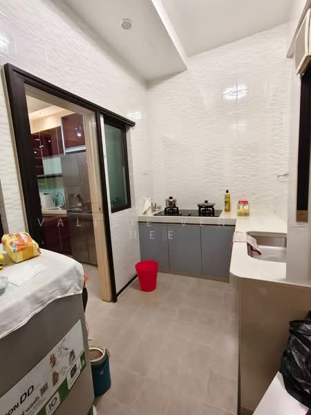 Condominium for Rent at Atmosfera Kondominium - Valerie Venna Hee - PropertyGuru.com.my