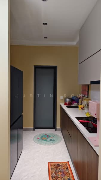 Servis Apartment untuk Disewa di Altris Residences @ The Quartz WM - Justin Soh - Kitchen - PropertyGuru.com.my