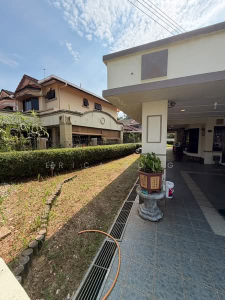 Semi-Detached House for Sale in Tabuan Jaya (Kuching) - Erica Bong - Exterior - PropertyGuru.com.my