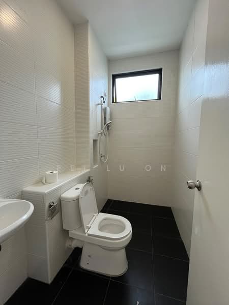 Terraced House for Sale in Kota Masai (Pasir Gudang) - Pei Lu On - Bathroom - PropertyGuru.com.my