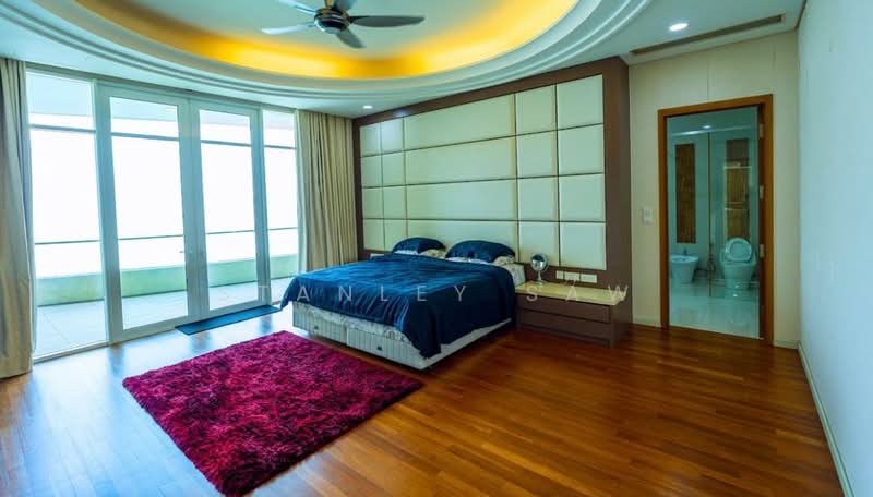 Condominium for Sale at 8 Gurney (The Shore Condominium) - Stanley Saw - Bedroom - PropertyGuru.com.my