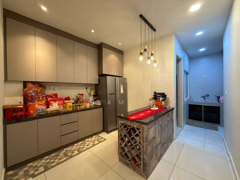 Rumah Kluster untuk Disewa di Taman Mutiara Rini (Skudai) - William Loke - Kitchen - PropertyGuru.com.my