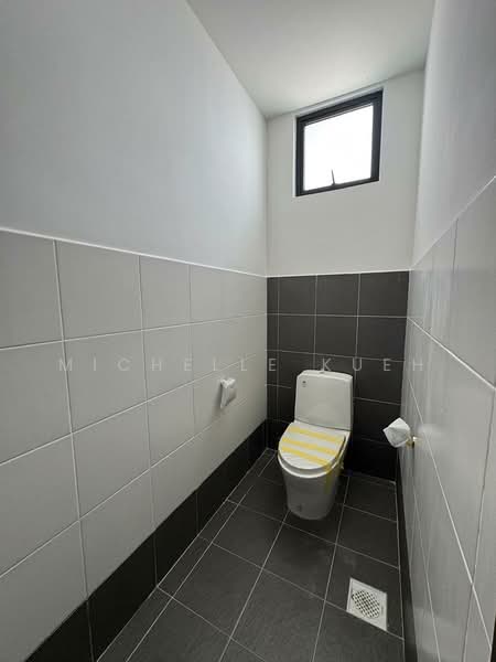 Shop for Rent in Taman Kota Masai (Pasir Gudang) - Michelle Kueh - Bathroom - PropertyGuru.com.my