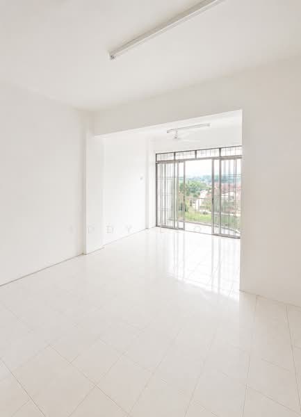 Pangsapuri untuk Dijual di Kiara Apartment - Eddy Leow - Living Room - PropertyGuru.com.my