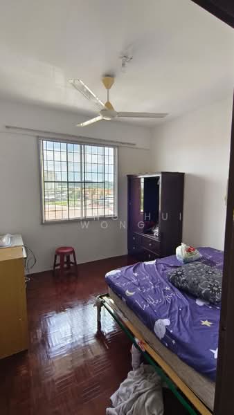 Apartment for Sale at Ramin Court - Ching Hui Wong - Bedroom - PropertyGuru.com.my