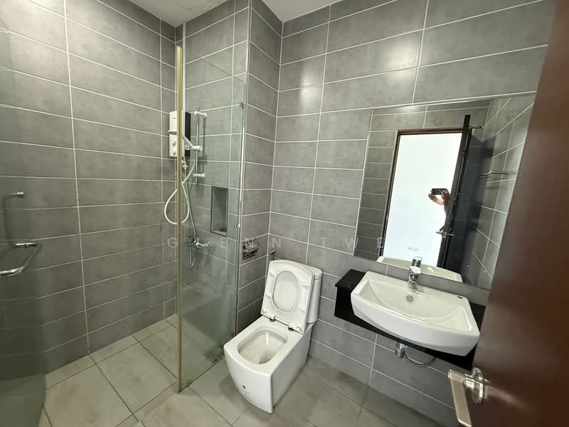 Service Residence for Rent at Paragon Residences @ Straits View - Glenn Twe - Bathroom - PropertyGuru.com.my