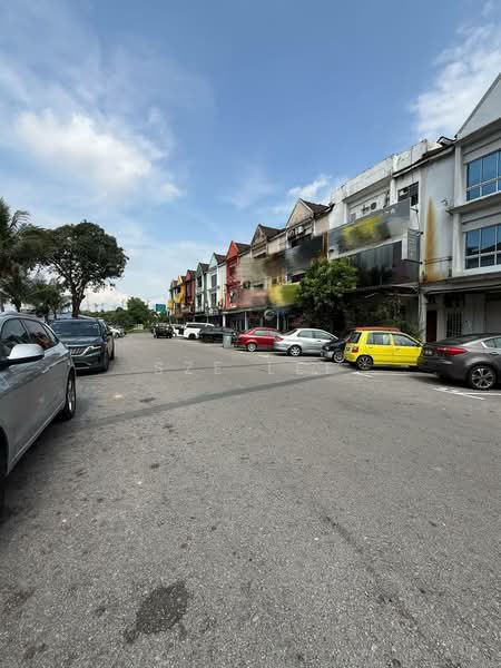 Shop for Sale in Taman Tampoi Utama (Johor Bahru) - Sze Lee - Exterior - PropertyGuru.com.my