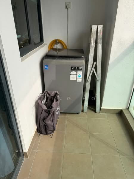 Kondominium untuk Disewa di Vista Bangi - Sying Ho - Balcony - PropertyGuru.com.my