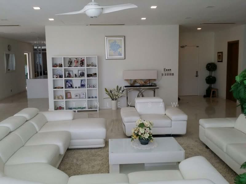 Kondominium untuk Dijual di 8 Gurney (The Shore Condominium) - Stanley Saw - Living Room - PropertyGuru.com.my