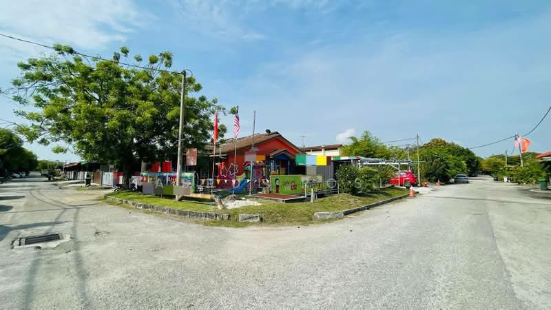 Rumah Teres 1 Tingkat untuk Dijual di Taman Serai Wangi (Padang Serai) - Hasrul Rosli - Exterior - PropertyGuru.com.my