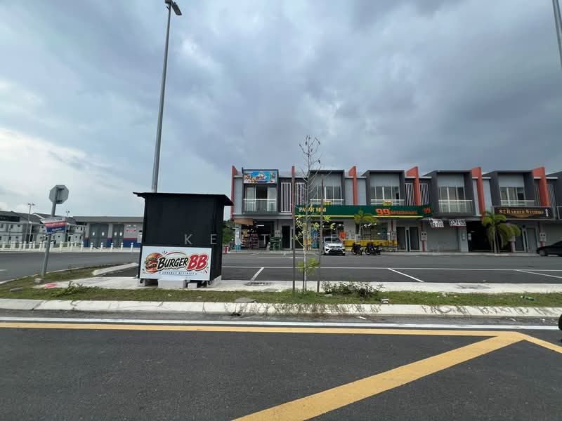 Terraced House for Rent in Kampung Selangor Dredging (Dengkil) - Kent Lee - Exterior - PropertyGuru.com.my