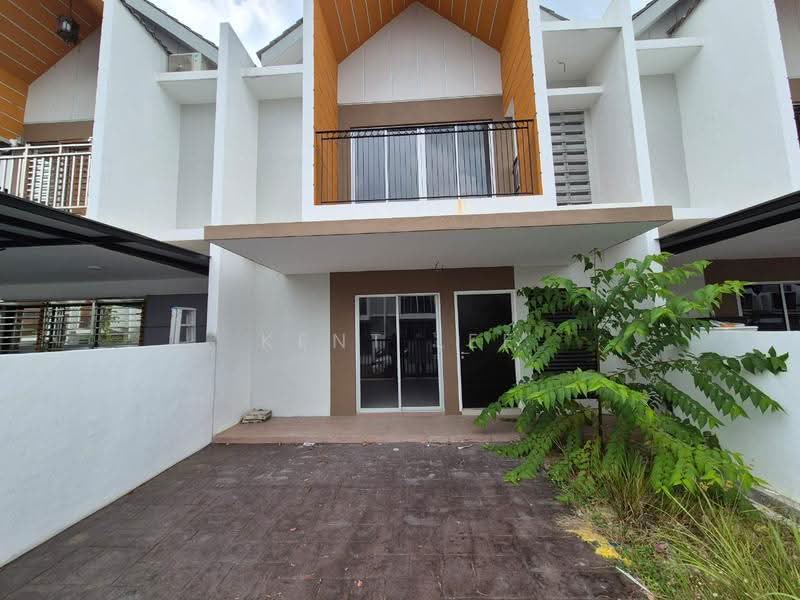 Terraced House for Rent in Kampung Selangor Dredging (Dengkil) - Kent Lee - Exterior - PropertyGuru.com.my
