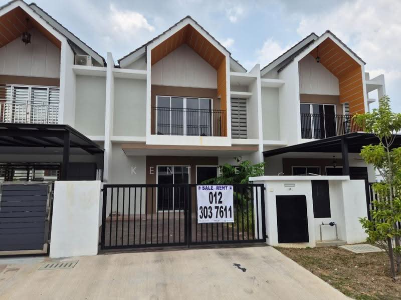 Terraced House for Rent in Kampung Selangor Dredging (Dengkil) - Kent Lee - Exterior - PropertyGuru.com.my