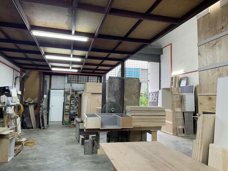 Terrace Factory for Sale in Taman Daya (Johor Bahru) - Karl Lim - Interior - PropertyGuru.com.my