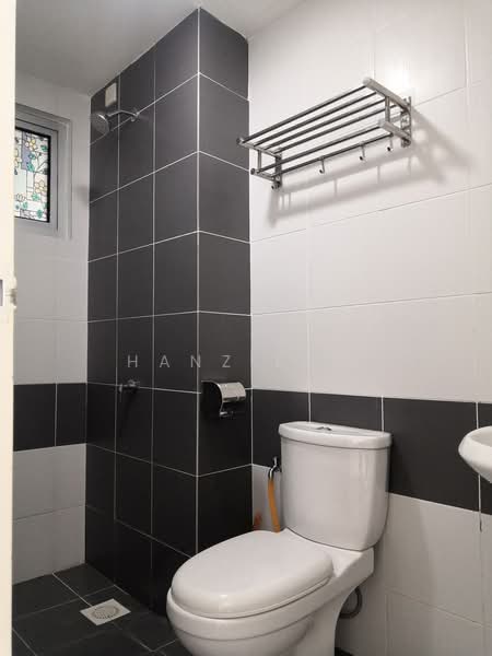 Pangsapuri untuk Disewa di Residensi Razakmas - Hanz Low - Bathroom - PropertyGuru.com.my