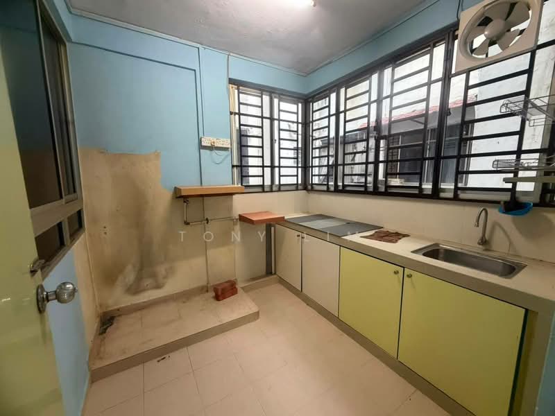 Rumah Flat untuk Disewa di Sri Lanang - Tony Lim - Kitchen - PropertyGuru.com.my
