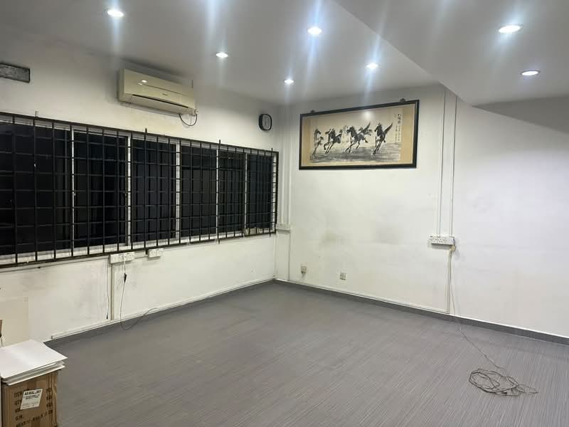 Kilang untuk Disewa di Taman Tan Sri Yaacob (Johor Bahru) - Kate Tee - Interior - PropertyGuru.com.my