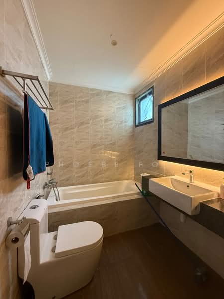 Kondominium untuk Dijual di Laguna Heights (Bukit Laguna) - Phoebe Foo - Bathroom - PropertyGuru.com.my