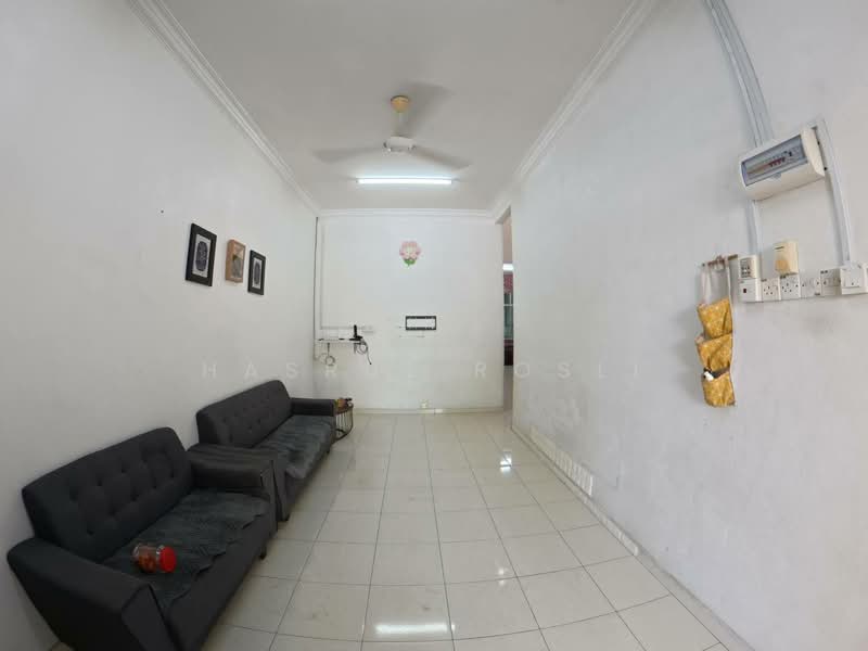1-storey Terraced House for Sale in Kulim (Kedah) - Hasrul Rosli - Living Room - PropertyGuru.com.my