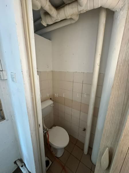 Flat for Rent at Cemara - Zayne Lee - Bathroom - PropertyGuru.com.my
