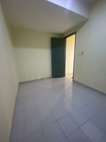 Rumah Teres 2 Tingkat untuk Disewa di Taman Tiara East (Semenyih) - Terry Yee - Interior - PropertyGuru.com.my