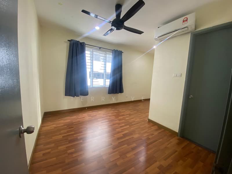Rumah Teres 2 Tingkat untuk Disewa di Taman Tiara East (Semenyih) - Terry Yee - Interior - PropertyGuru.com.my
