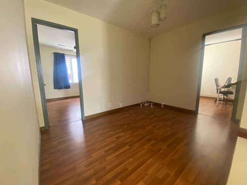 Rumah Teres 2 Tingkat untuk Disewa di Taman Tiara East (Semenyih) - Terry Yee - Interior - PropertyGuru.com.my