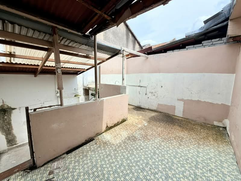 Shop for Rent in George Town (Penang) - Lee Xue Chen - Exterior - PropertyGuru.com.my