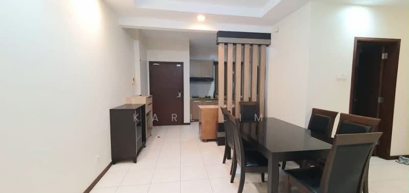 Pangsapuri untuk Dijual di Molek Pine 2 - Karl Lim - Dining Room - PropertyGuru.com.my