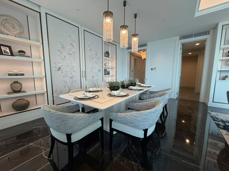 Servis Apartment untuk Dijual di St Regis - Charles Phua - Dining Room - PropertyGuru.com.my