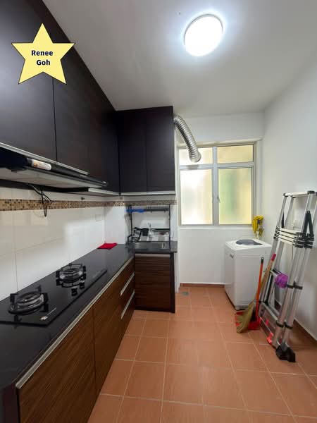 Kondominium untuk Dijual di The Waterfront Condominium - Renee Goh - Kitchen - PropertyGuru.com.my