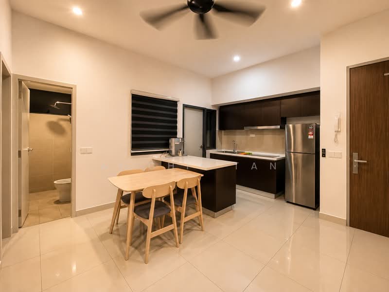 Servis Apartment untuk Disewa di Setia City Residences - Ai Chin Tan - Kitchen - PropertyGuru.com.my