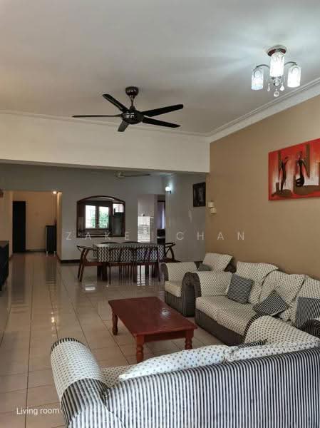 Kondominium untuk Disewa di Vista Komanwel C - Zakee Chan - Living Room - PropertyGuru.com.my