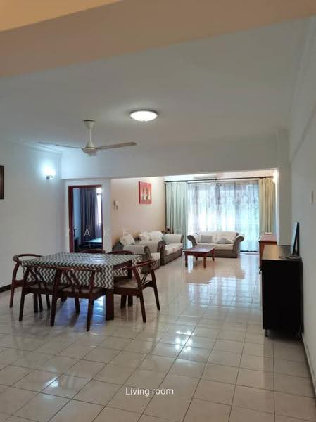 Kondominium untuk Disewa di Vista Komanwel C - Zakee Chan - Living Room - PropertyGuru.com.my