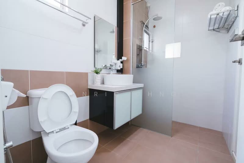 Rumah Teres 2 Tingkat untuk Disewa di Johor Bahru (Johor) - Henric Chng - Bathroom - PropertyGuru.com.my