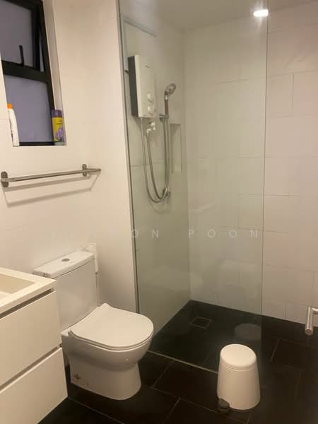 Shop / Office for Sale in Sungai Buloh (Selangor) - Lennon Poon - Bathroom - PropertyGuru.com.my