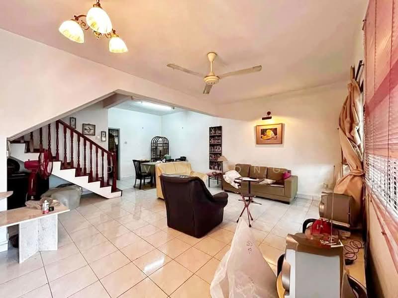 Rumah Teres 2 Tingkat untuk Dijual di Ipoh (Perak) - David Wong - Living Room - PropertyGuru.com.my