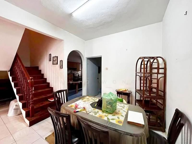 Rumah Teres 2 Tingkat untuk Dijual di Ipoh (Perak) - David Wong - Dining Room - PropertyGuru.com.my