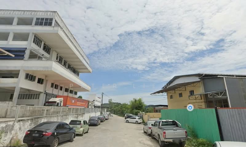 Warehouse for Rent in Kampung Baru Subang (Sungai Buloh) - Peter Liew - Exterior - PropertyGuru.com.my