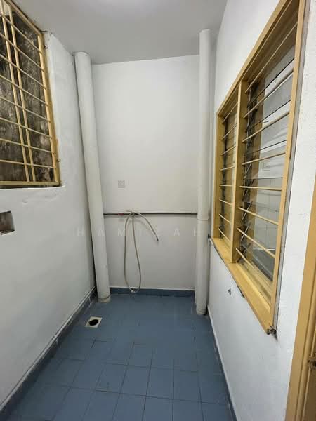 Pangsapuri untuk Dijual di Melur Apartment - Hamizah . - PropertyGuru.com.my