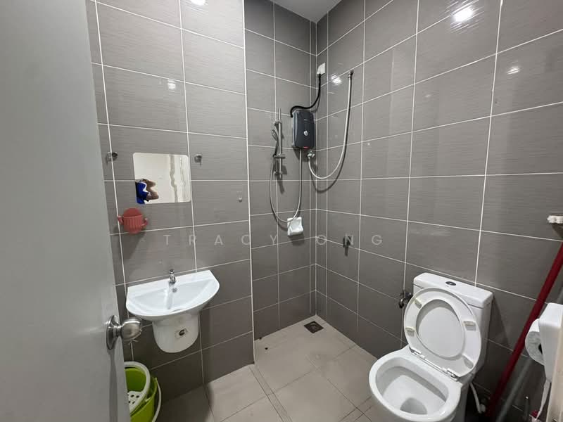 2-storey Terraced House for Rent in Johor Bahru (Johor) - Tracy Ong - Bathroom - PropertyGuru.com.my