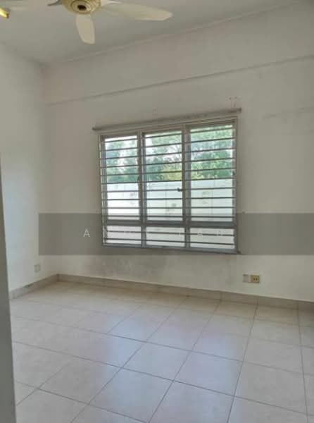Condominium for Sale at Lakes Condominiums / Pangsapuri Tasik - Andy Lau - Interior - PropertyGuru.com.my
